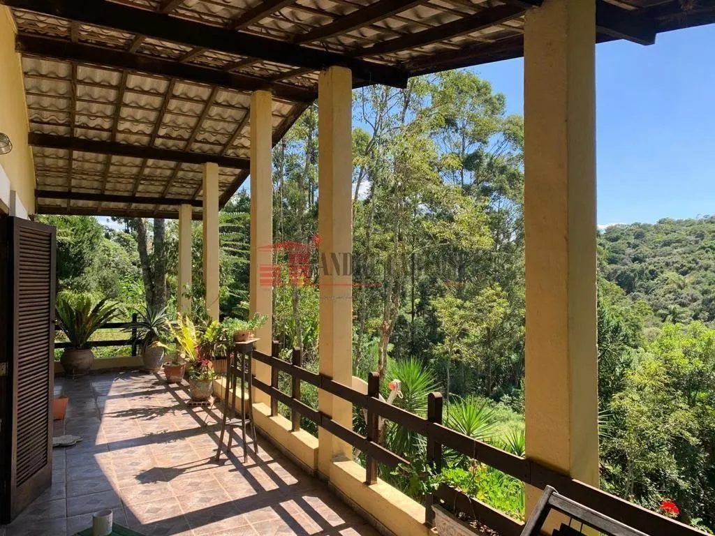 Sítio à venda de 3 ha em Cotia, SP, Brasil