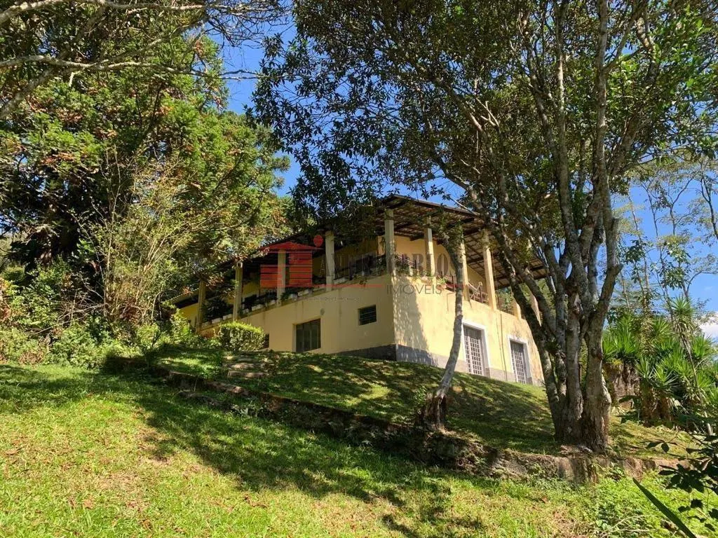 Sítio à venda de 3 ha em Cotia, SP, Brasil