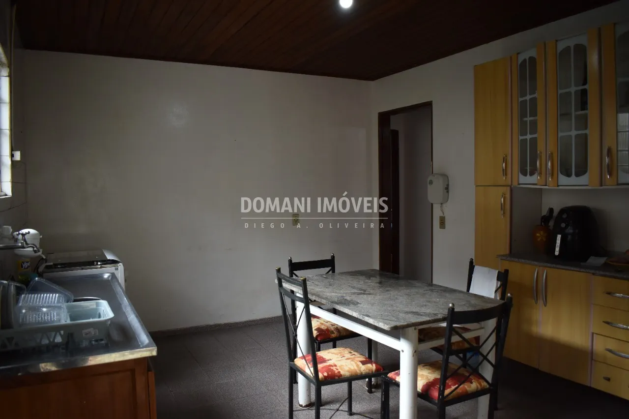 Casa à venda de 338 m² em Campos do Jordão, SP, Brasil