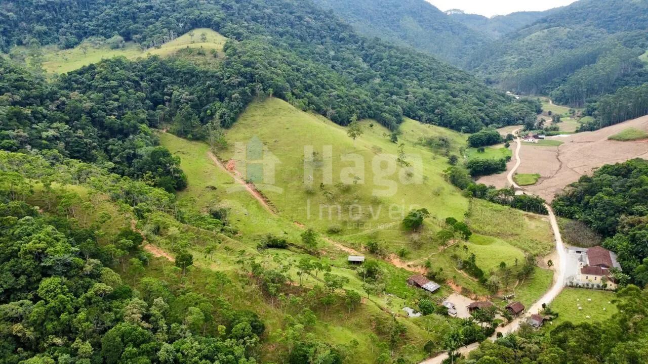 Terreno à venda de 30 ha em Nova Trento, SC, Brasil