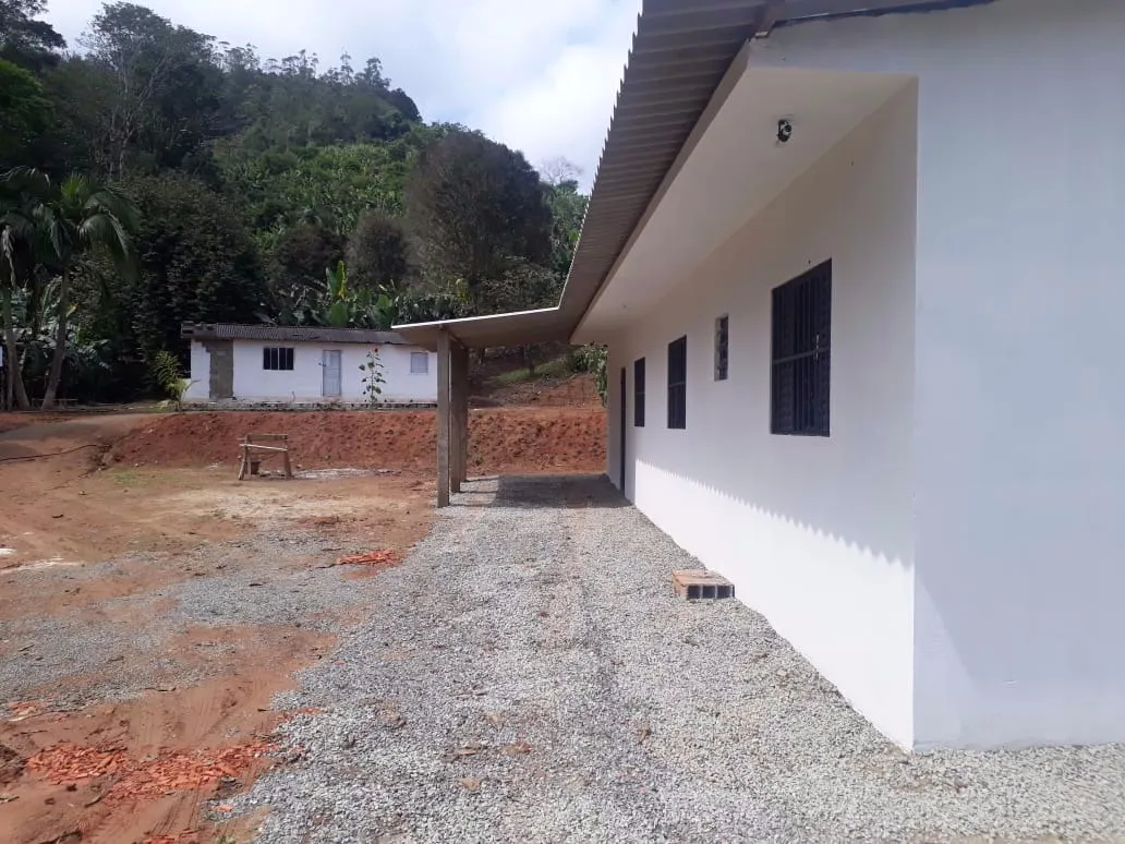 Sítio à venda de 12 ha em Miracatu, SP, Brasil