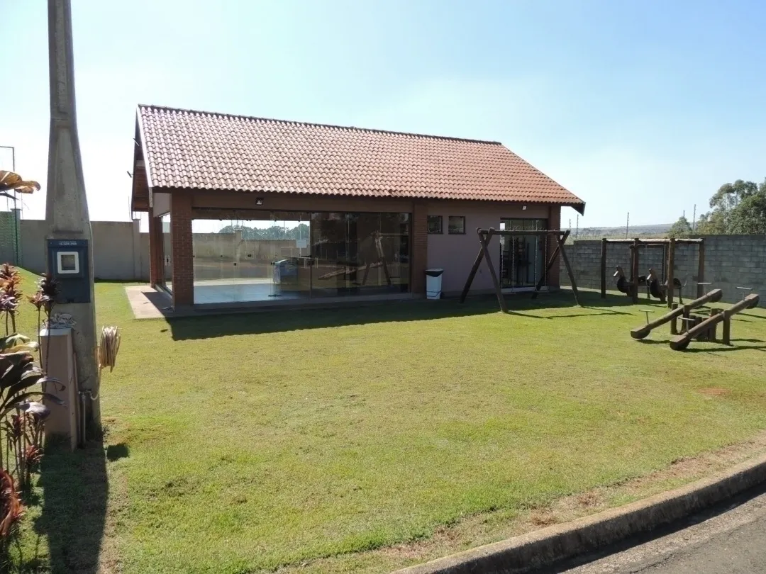 Terreno à venda de 300 m² em Rio das Pedras, SP, Brasil