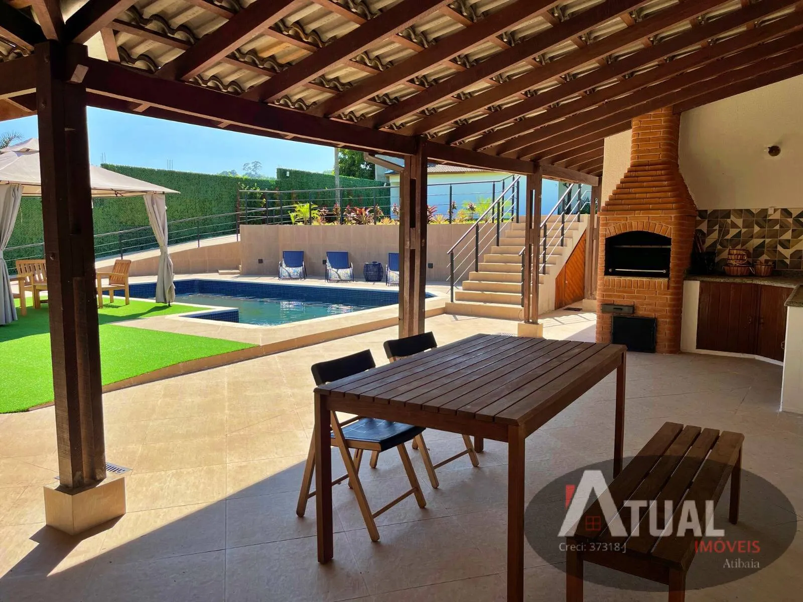 Casa à venda de 1.355 m² em Mairiporã, SP, Brasil
