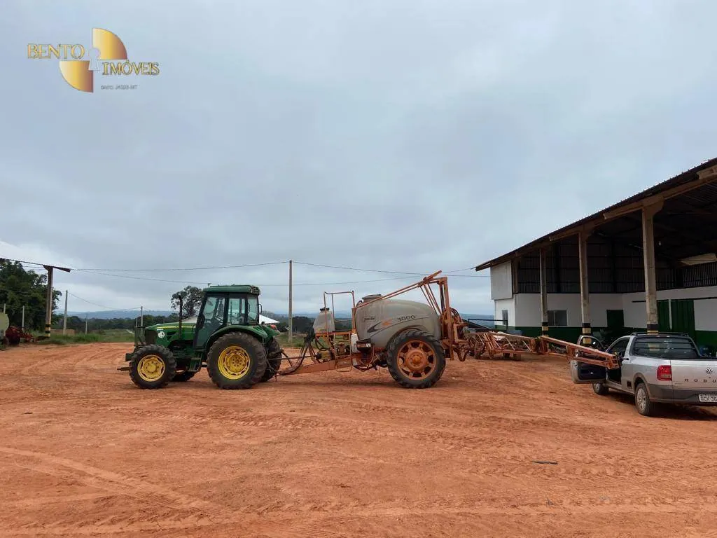Fazenda à venda de 2.500 ha em Guiratinga, MT, Brasil