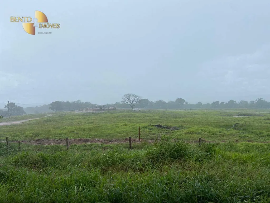 Fazenda à venda de 2.500 ha em Guiratinga, MT, Brasil