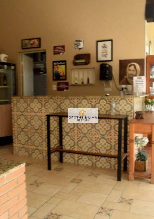 Pousada à venda de 2.500 m² em Lavrinhas, SP, Brasil