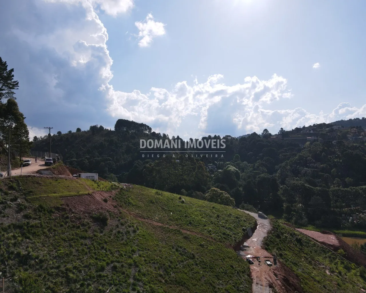 Terreno à venda de 1.870 m² em Campos do Jordão, SP, Brasil