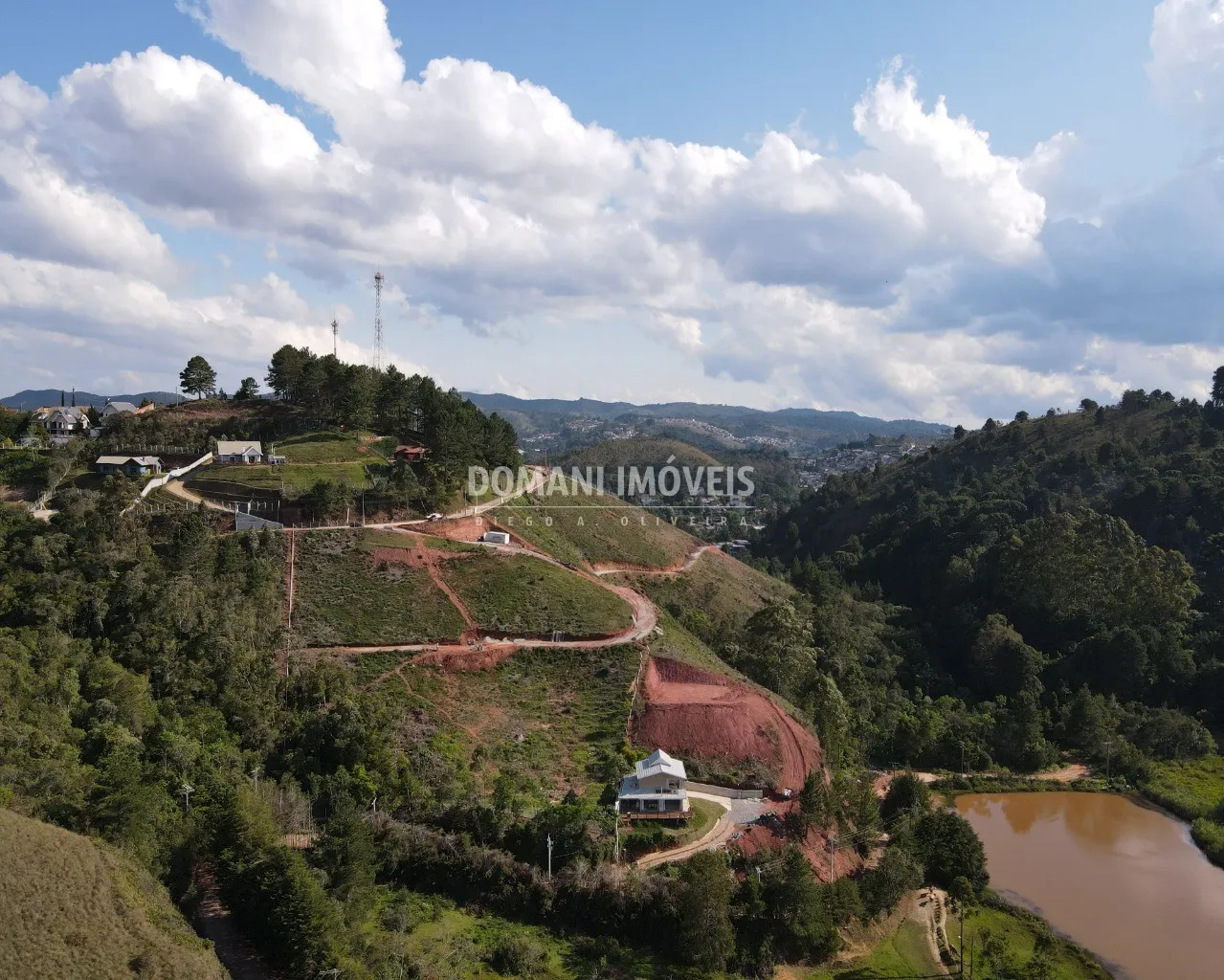 Terreno à venda de 1.870 m² em Campos do Jordão, SP, Brasil