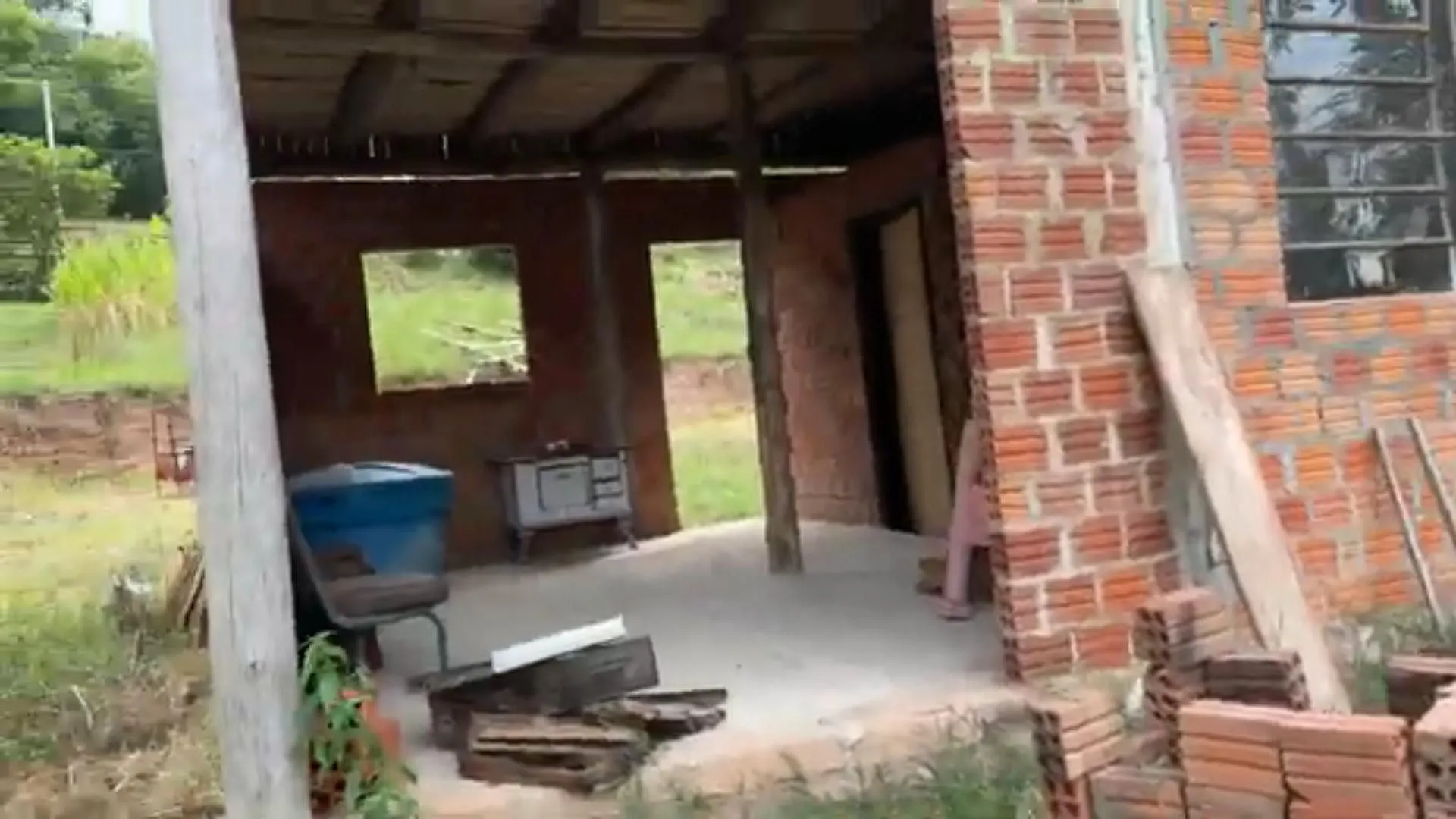 Chácara à venda de 5.800 m² em Taquara, RS, Brasil