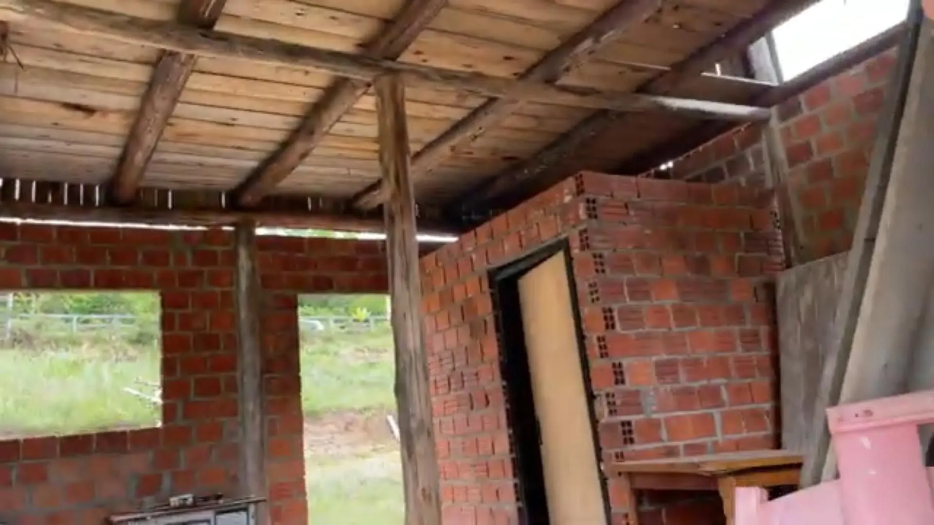 Chácara à venda de 5.800 m² em Taquara, RS, Brasil