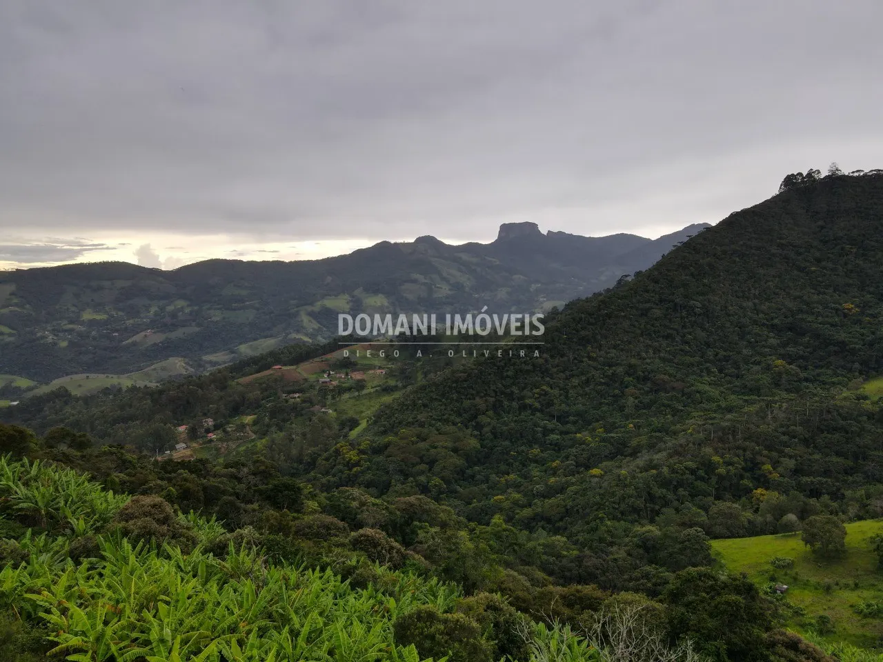 Plot for sale of 1 acres in Campos do Jordão, SP, Brazil