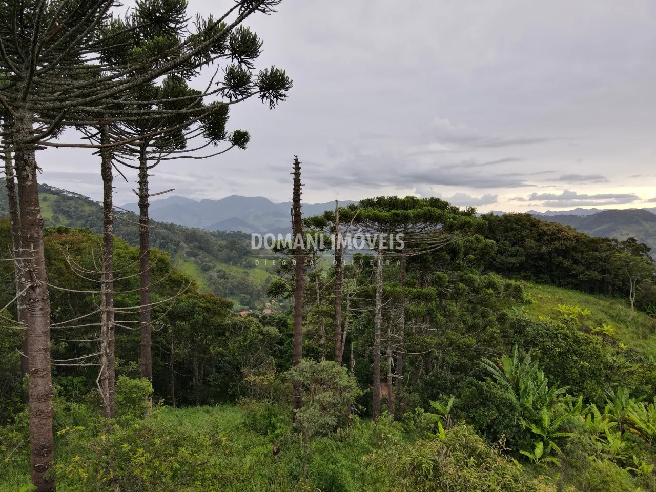 Plot for sale of 1 acres in Campos do Jordão, SP, Brazil