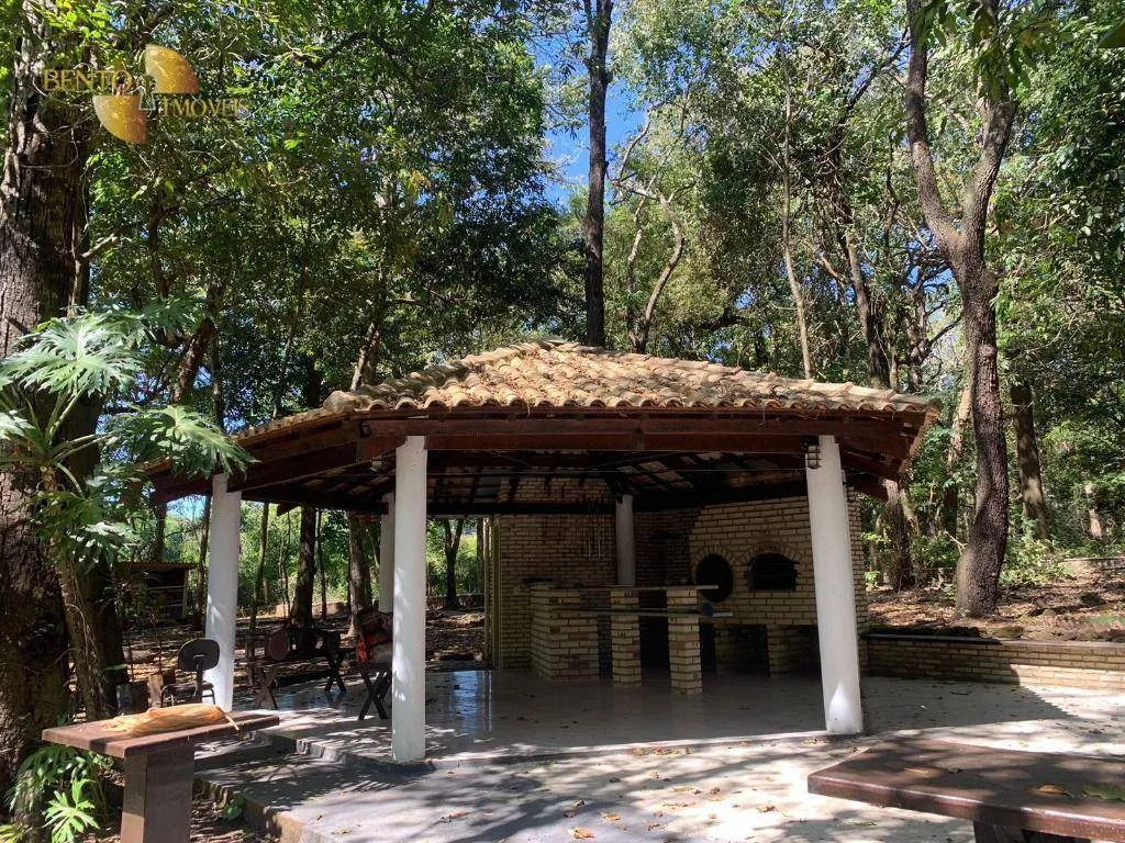 Chácara à venda de 4.200 m² em Chapada dos Guimarães, MT, Brasil