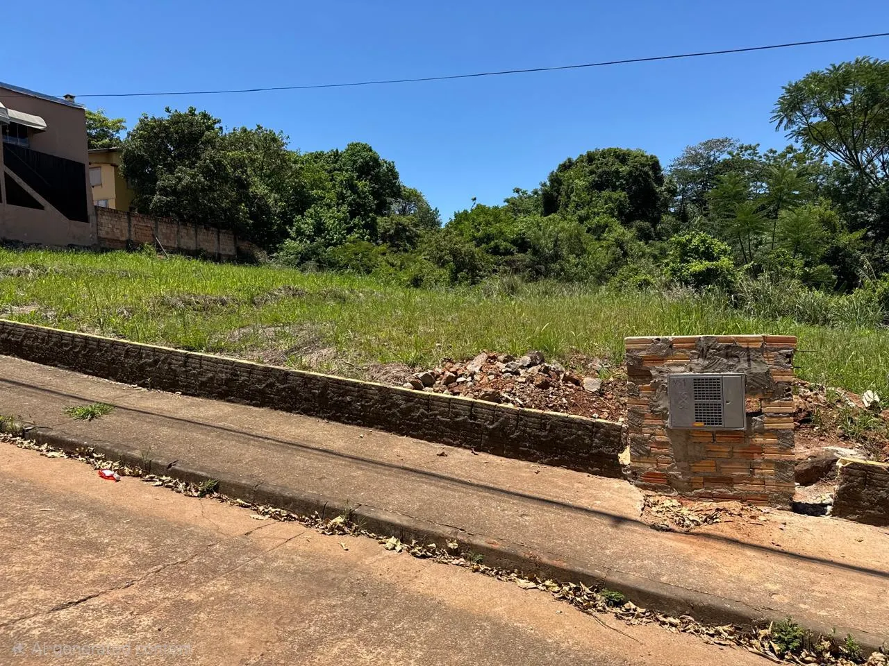 Terreno à venda de 304 m² em Piraju, SP, Brasil