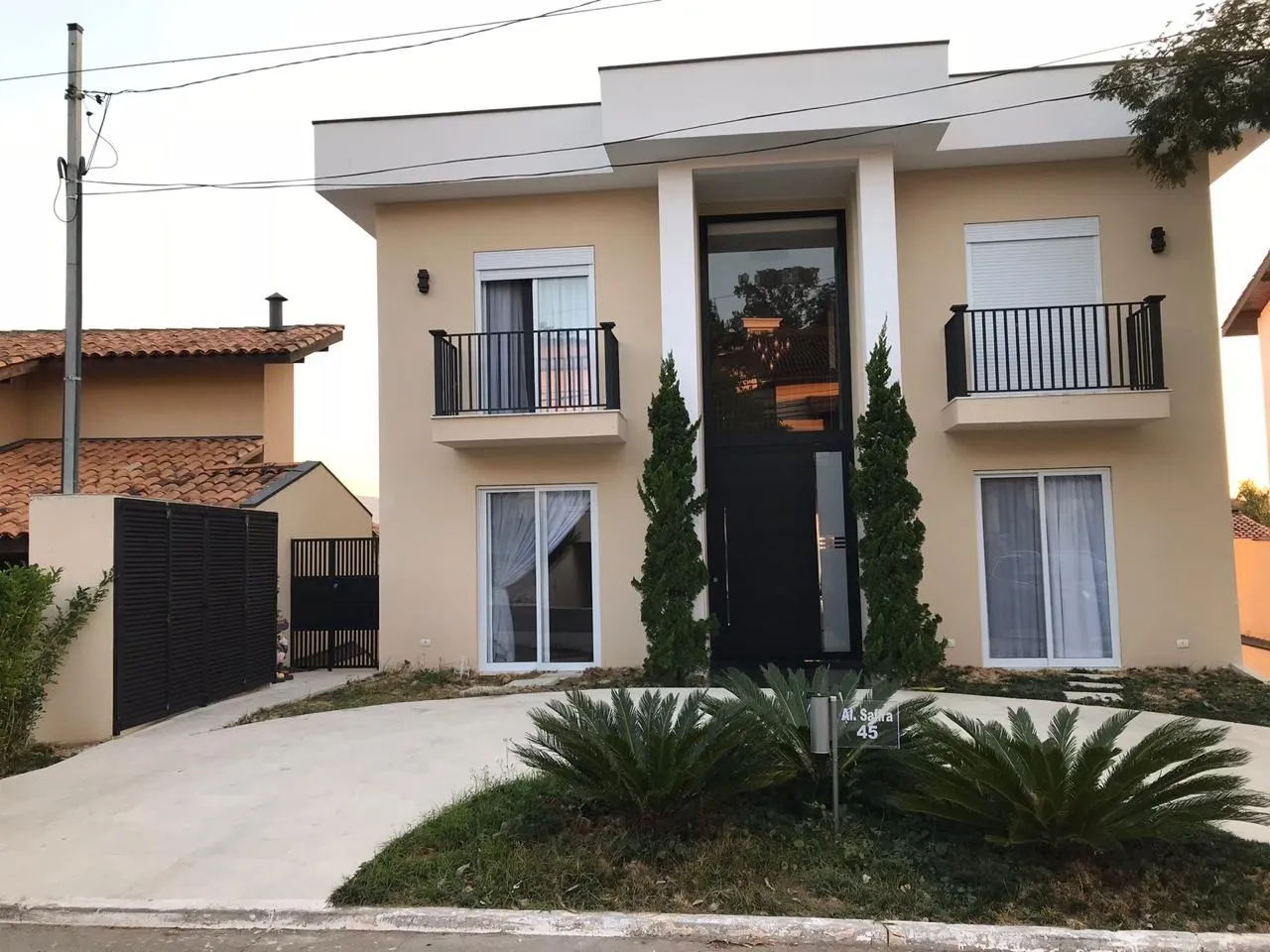Casa à venda de 485 m² em Santana de Parnaíba, SP, Brasil