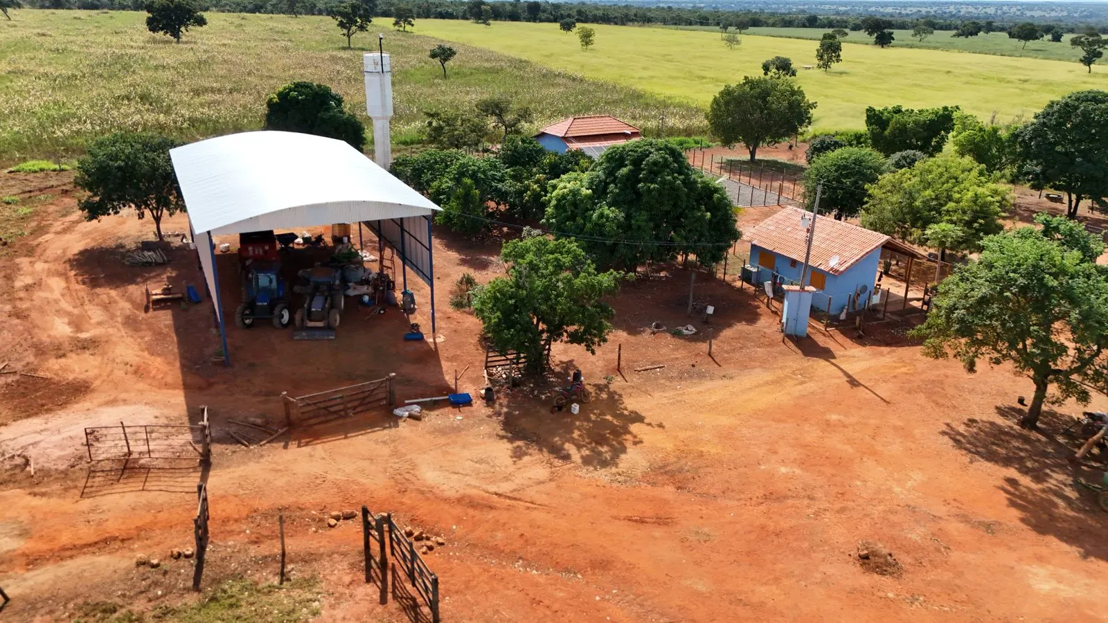 Fazenda à venda de 530 ha em João Pinheiro, MG, Brasil