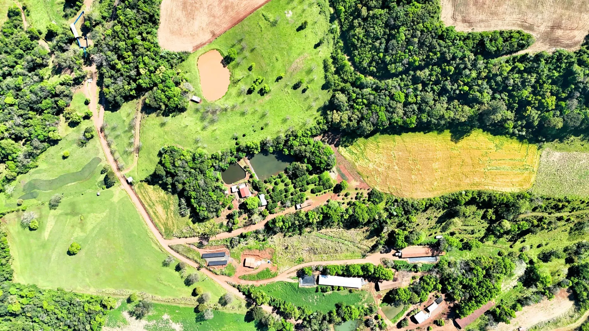 Chácara à venda de 5 ha em Nova Itaberaba, SC, Brasil