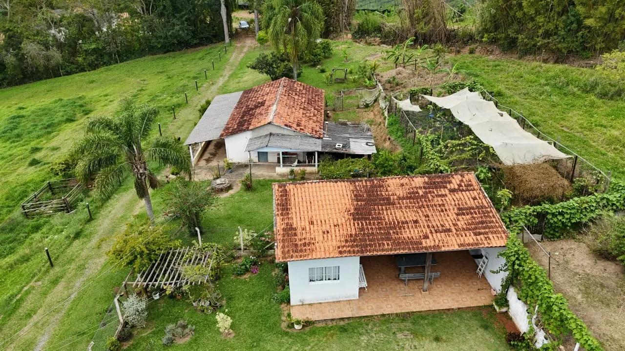 Fazenda à venda de 11 ha em São Miguel Arcanjo, SP, Brasil