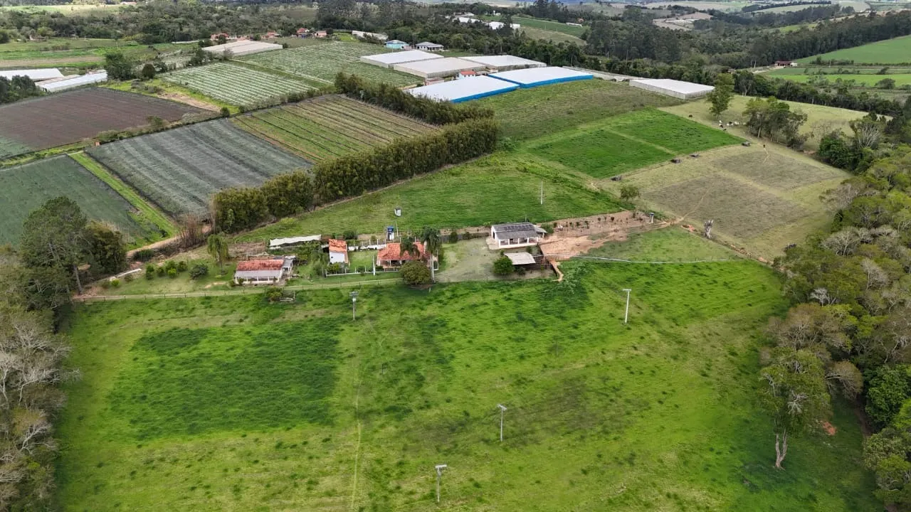 Fazenda à venda de 11 ha em São Miguel Arcanjo, SP, Brasil