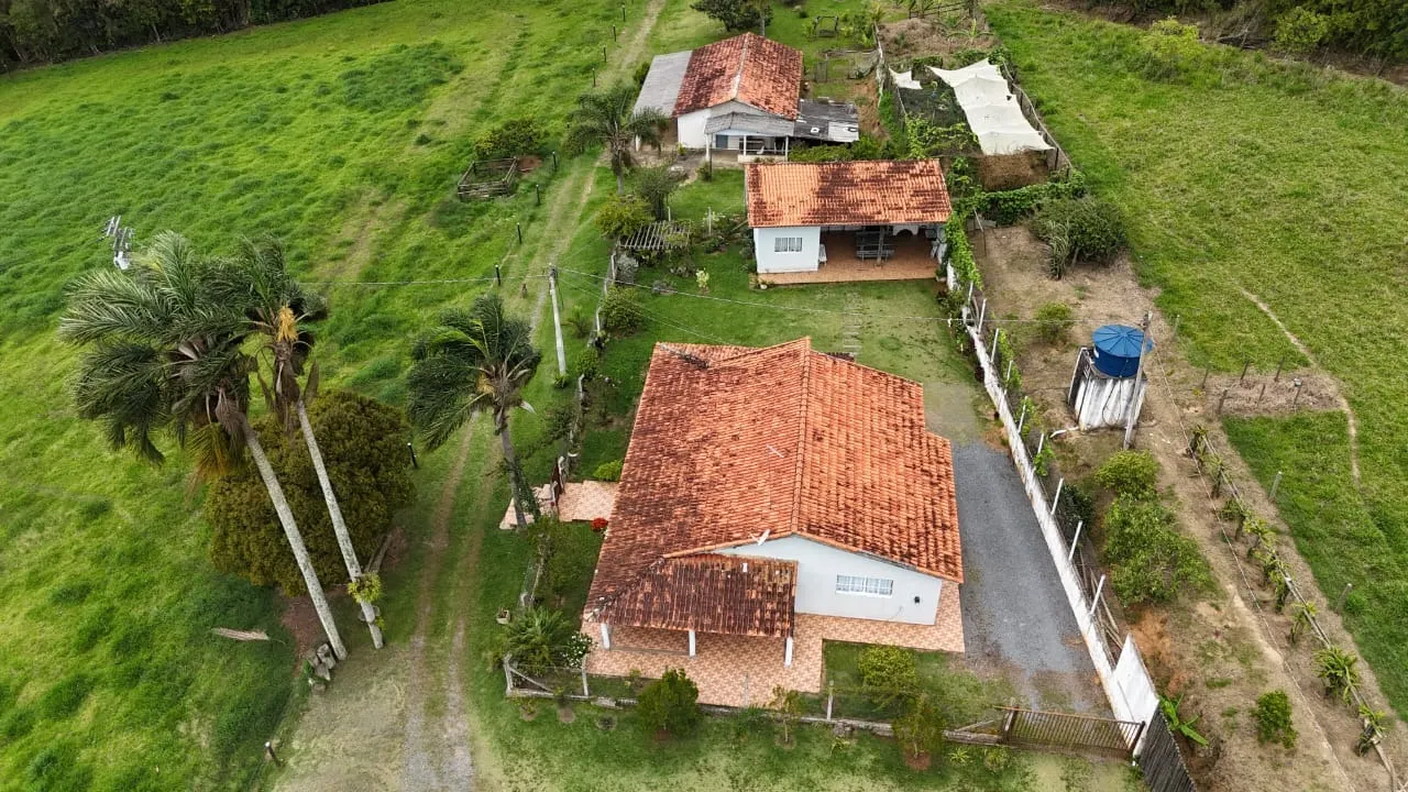 Fazenda à venda de 11 ha em São Miguel Arcanjo, SP, Brasil