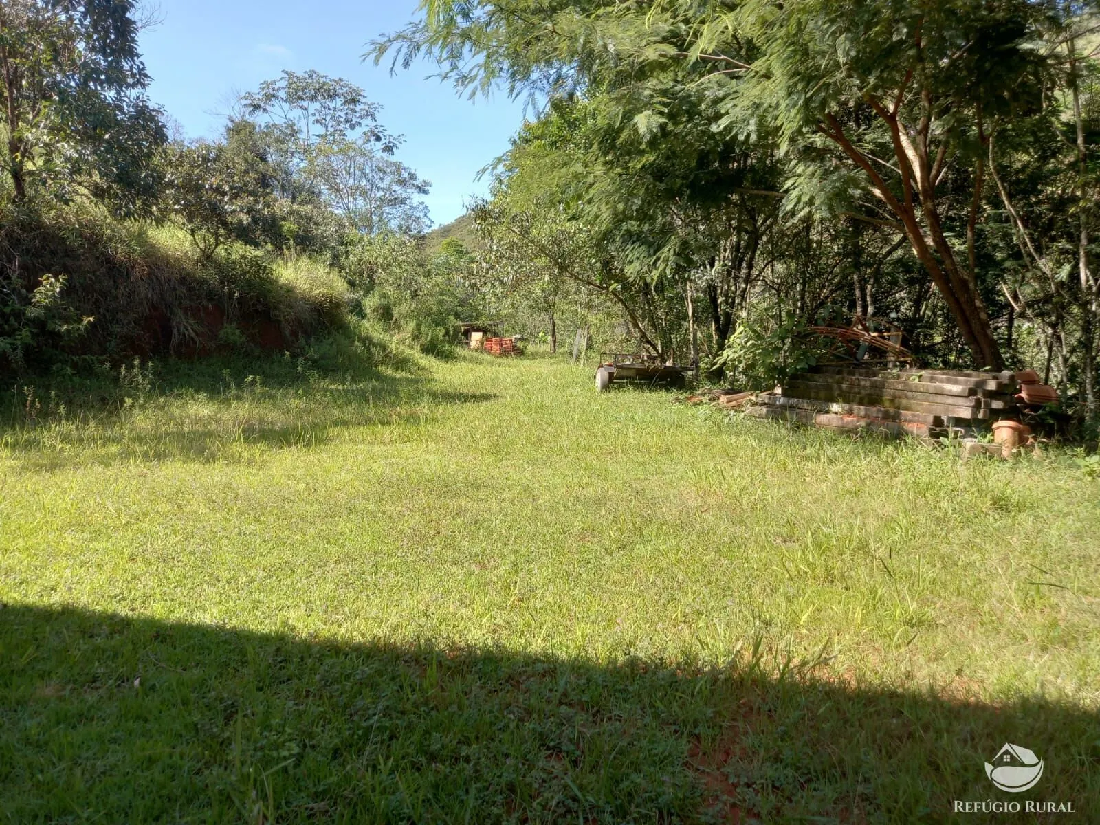 Chácara à venda de 4 ha em São José dos Campos, SP, Brasil