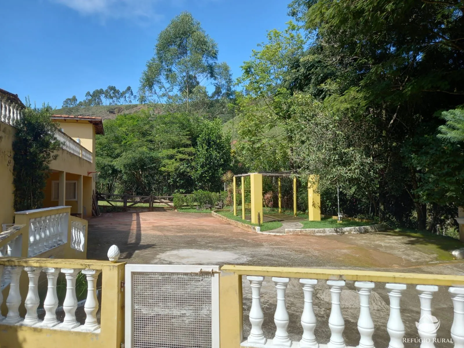 Chácara à venda de 4 ha em São José dos Campos, SP, Brasil