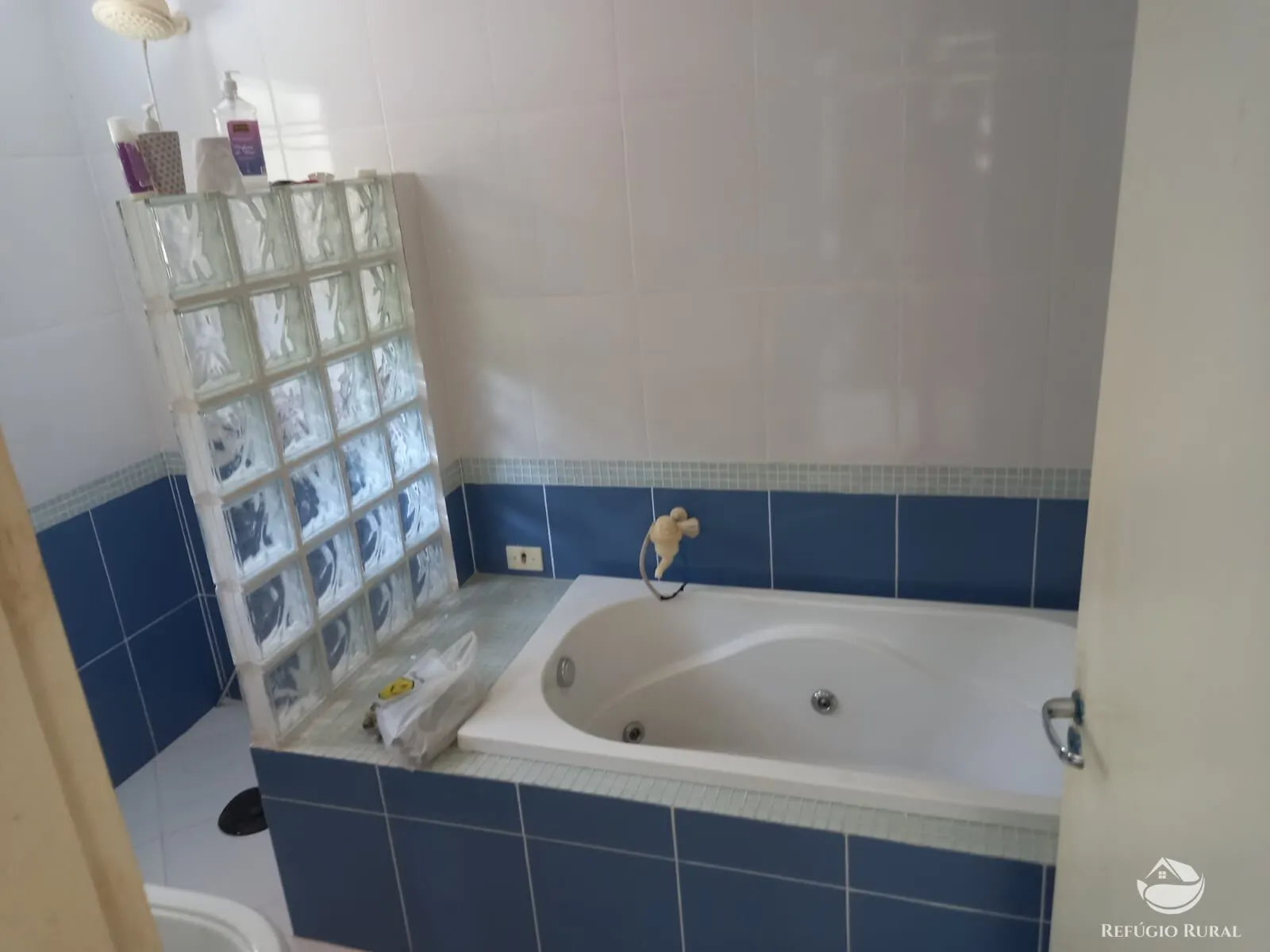Chácara à venda de 4 ha em São José dos Campos, SP, Brasil