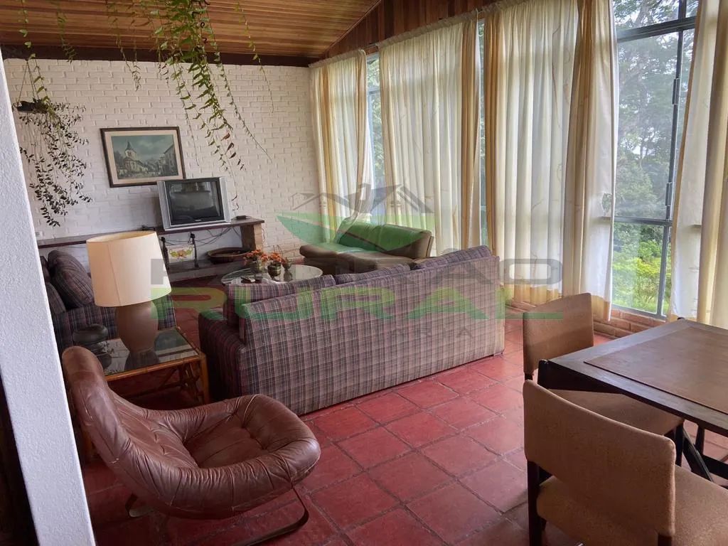 Chácara à venda de 4 ha em Mairinque, SP, Brasil