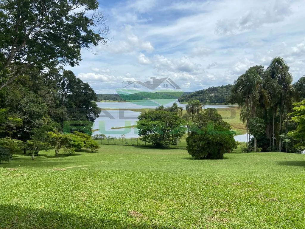 Chácara à venda de 4 ha em Mairinque, SP, Brasil