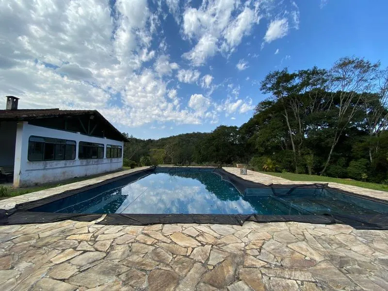 Sítio à venda de 6 ha em Itapecerica da Serra, SP, Brasil