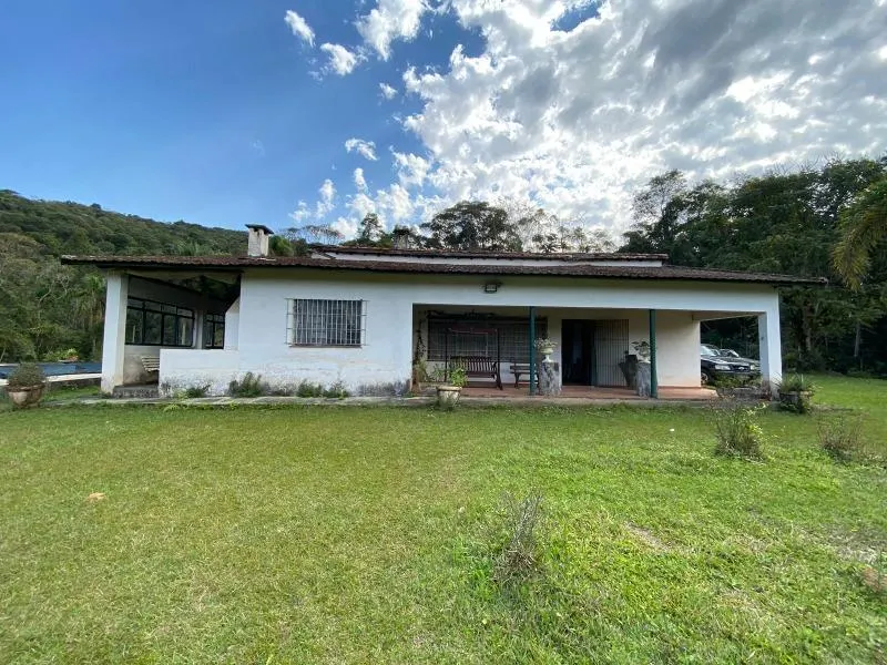 Sítio à venda de 6 ha em Itapecerica da Serra, SP, Brasil