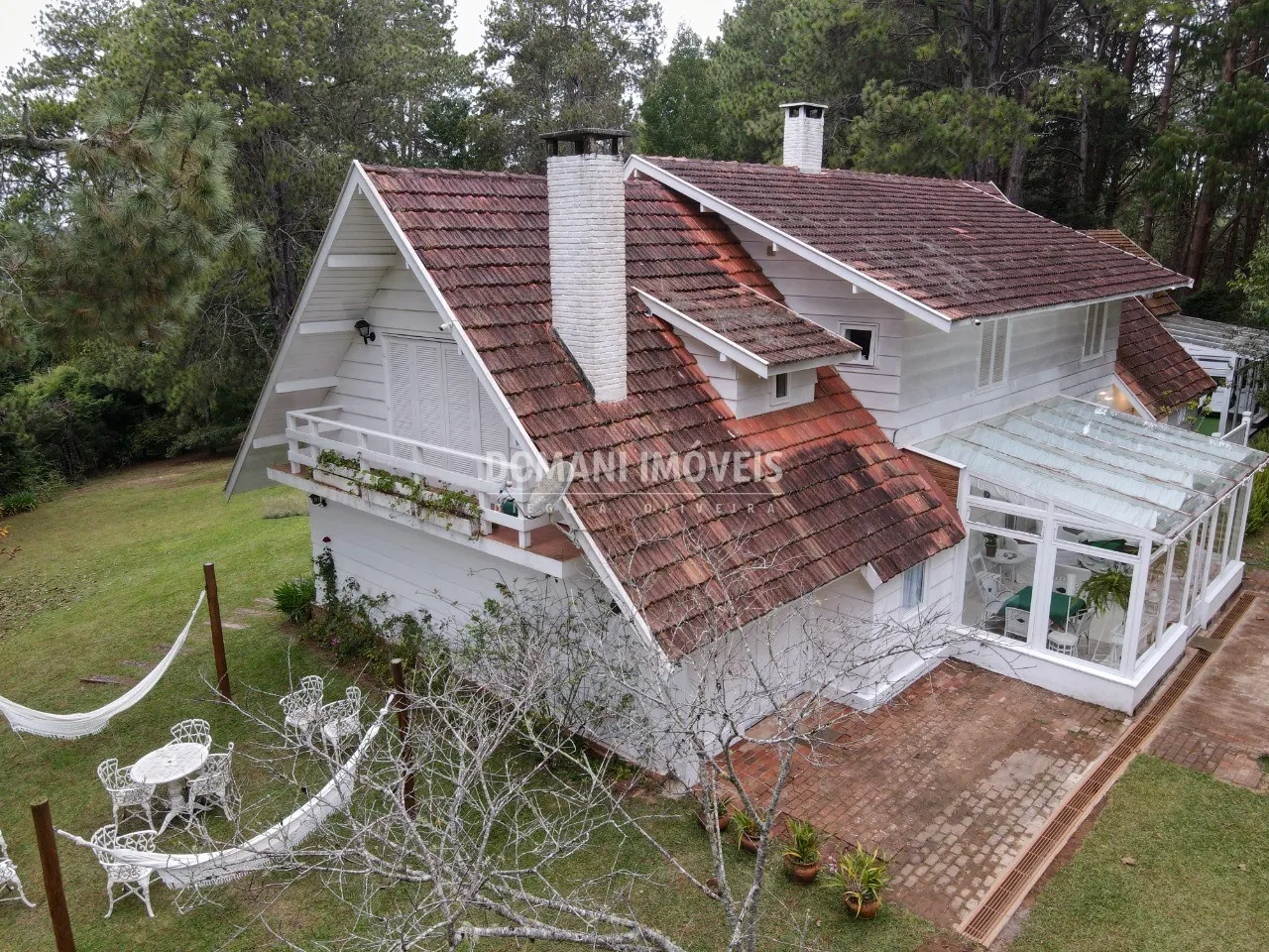 Casa à venda de 7.590 m² em Campos do Jordão, SP, Brasil