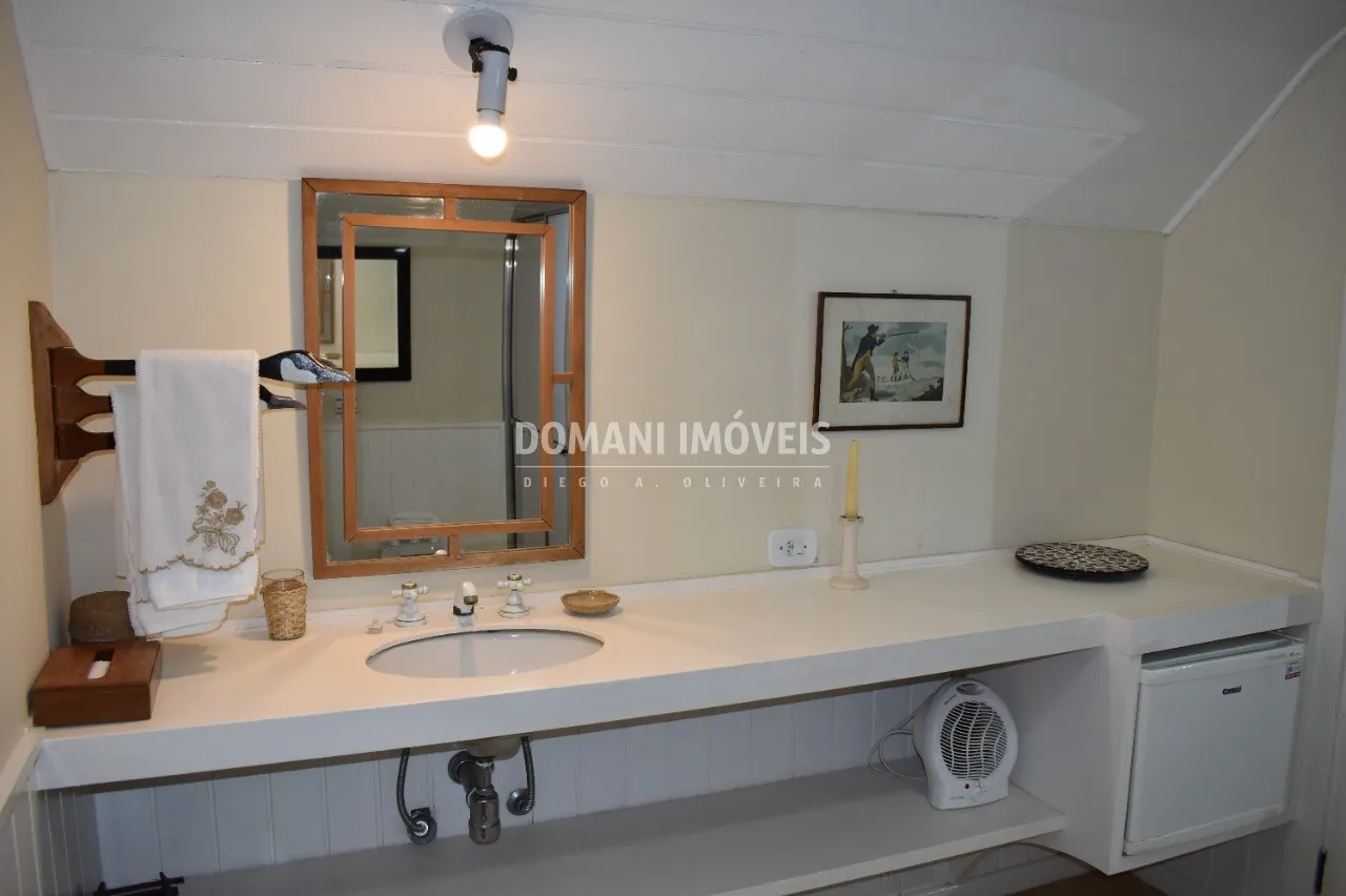 Casa à venda de 7.590 m² em Campos do Jordão, SP, Brasil