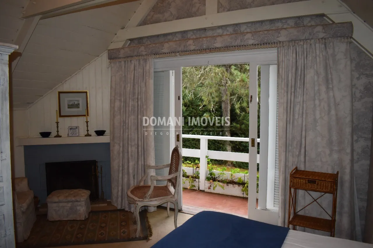 Casa à venda de 7.590 m² em Campos do Jordão, SP, Brasil