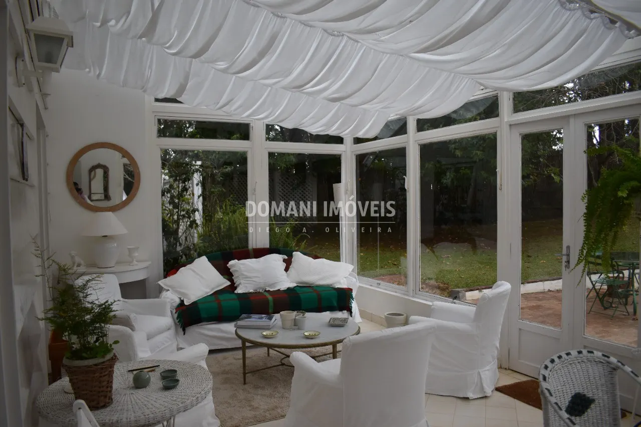 Casa à venda de 7.590 m² em Campos do Jordão, SP, Brasil
