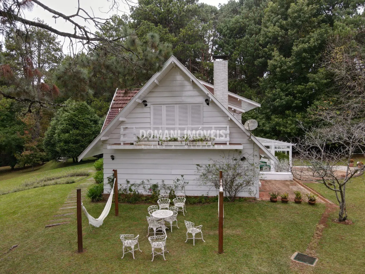 Casa à venda de 7.590 m² em Campos do Jordão, SP, Brasil