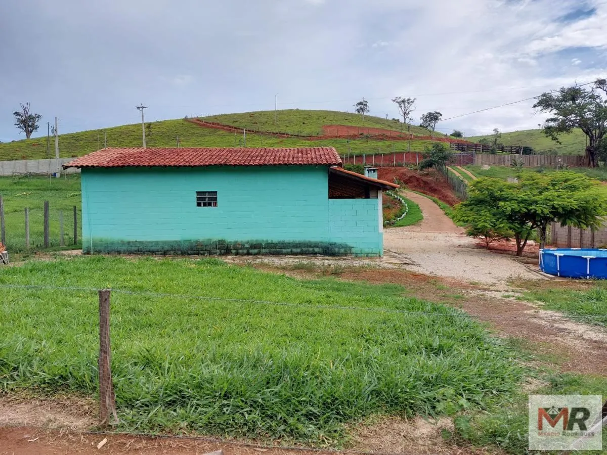 Chácara à venda de 2.400 m² em Pouso Alegre, MG, Brasil