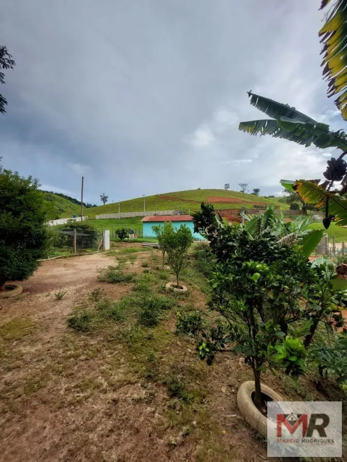 Chácara à venda de 2.400 m² em Pouso Alegre, MG, Brasil