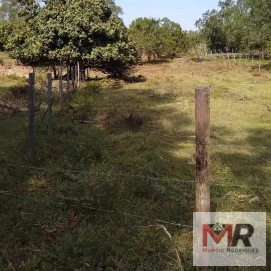 Chácara à venda de 2.400 m² em Pouso Alegre, MG, Brasil