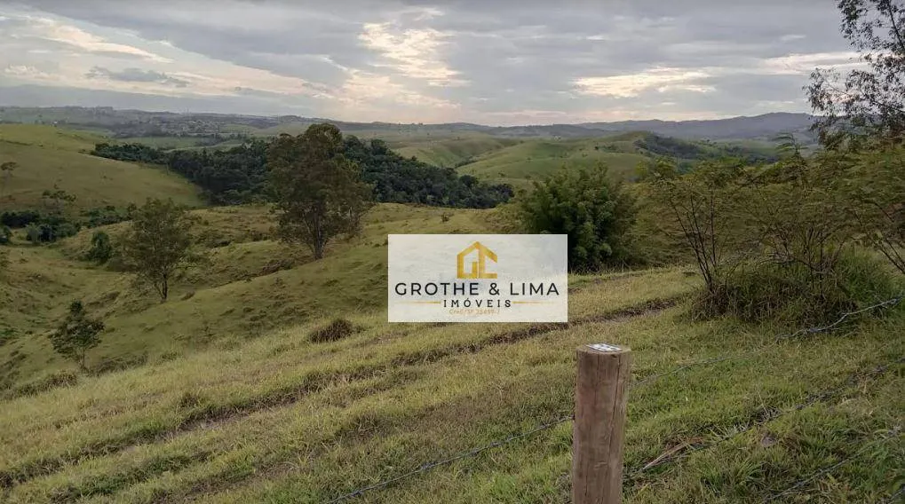 Fazenda à venda de 400 ha em Caçapava, SP, Brasil