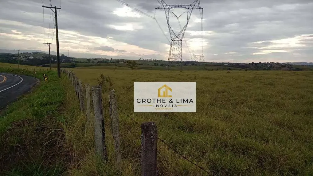 Fazenda à venda de 400 ha em Caçapava, SP, Brasil