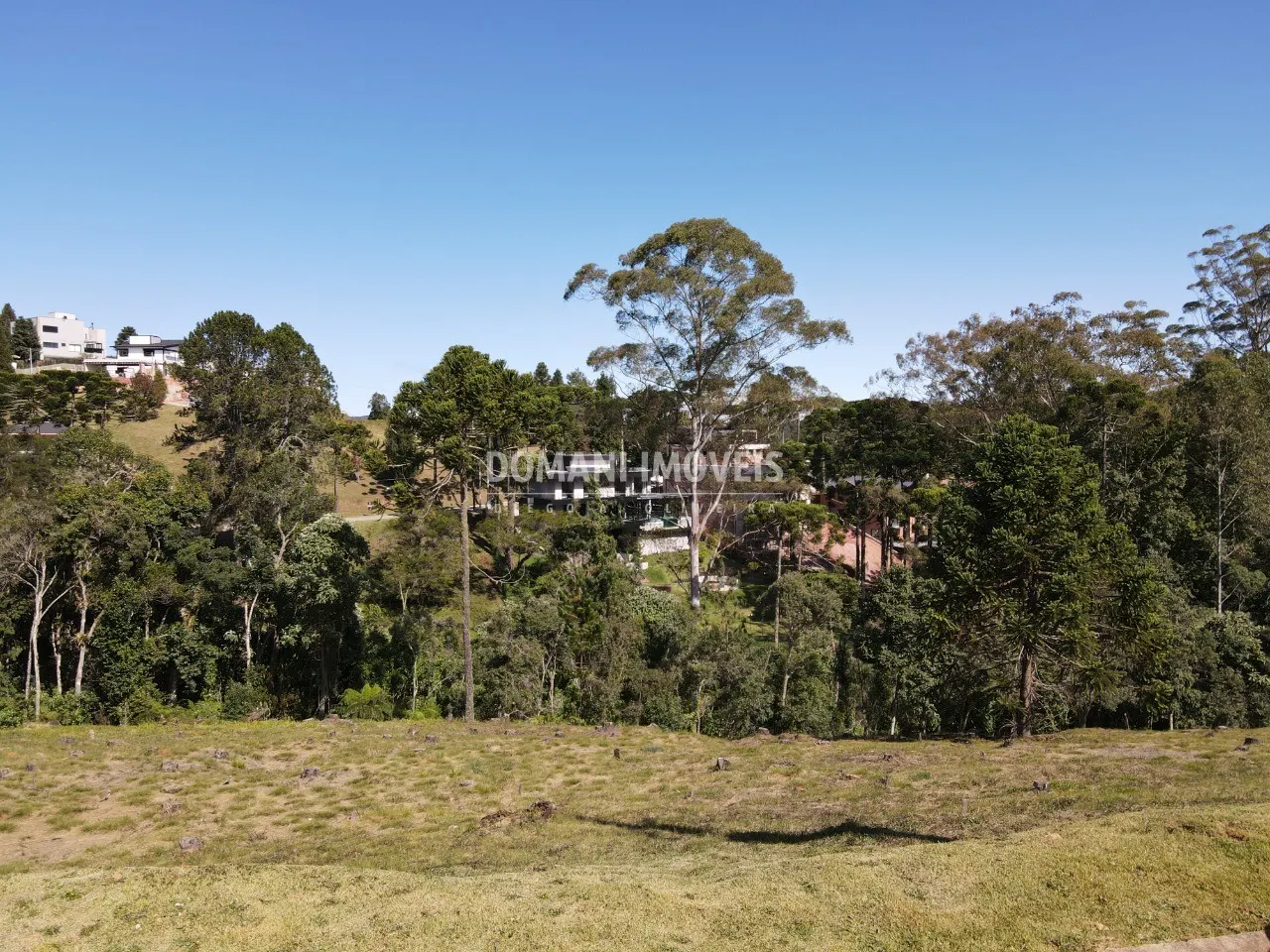 Plot for sale of 1,450 m² in Campos do Jordão, SP, Brazil