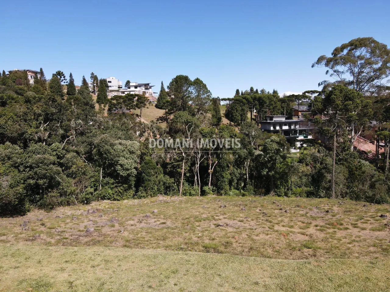 Plot for sale of 1,450 m² in Campos do Jordão, SP, Brazil