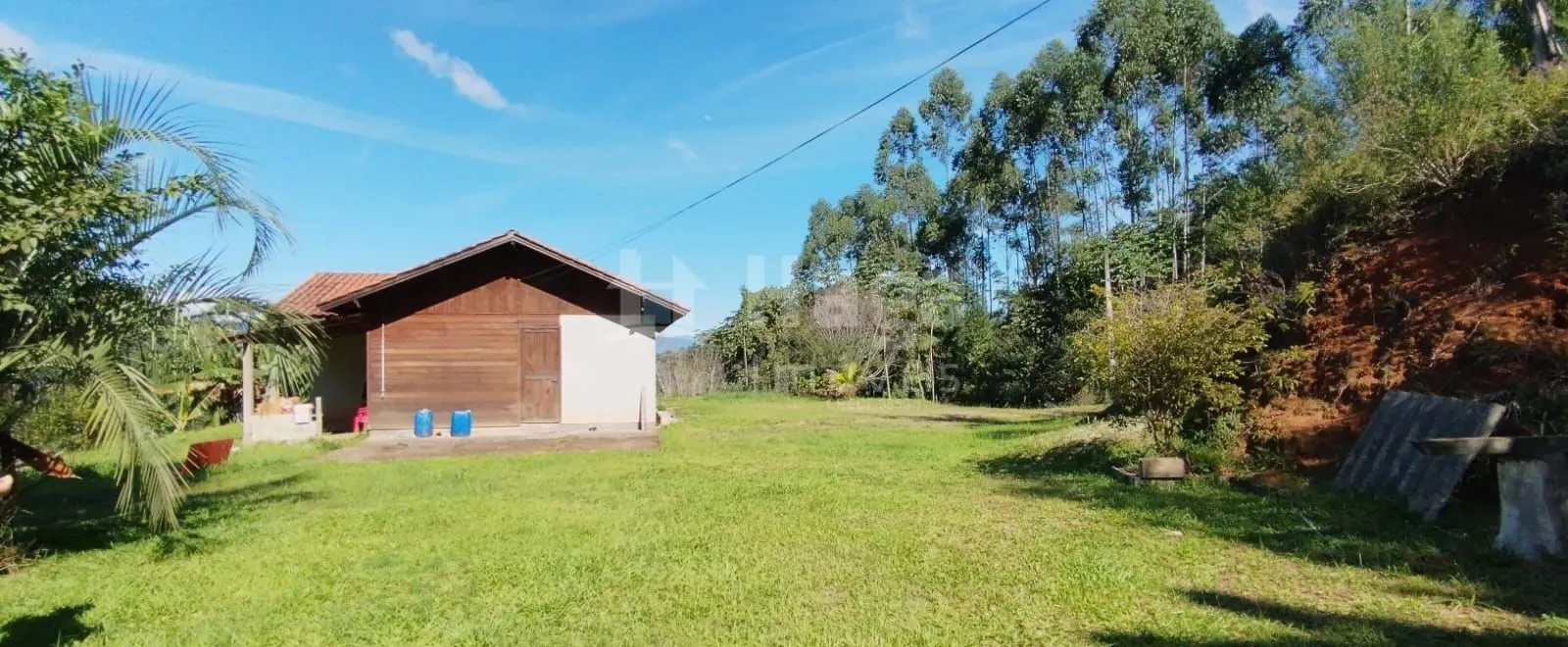 Chácara à venda de 2.000 m² em Nova Trento, SC, Brasil