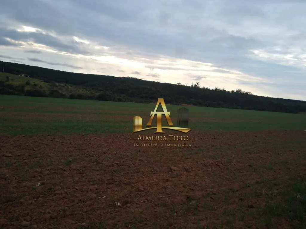 Fazenda à venda de 128 ha em Itapetininga, SP, Brasil