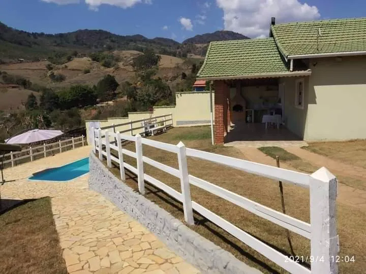 Country home for sale of 2,000 m² in Brazópolis, MG, Brazil