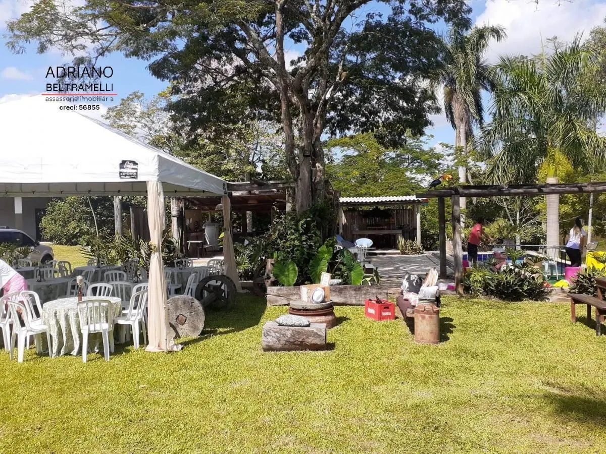 Sítio à venda de 4 ha em Cachoeira Paulista, SP, Brasil