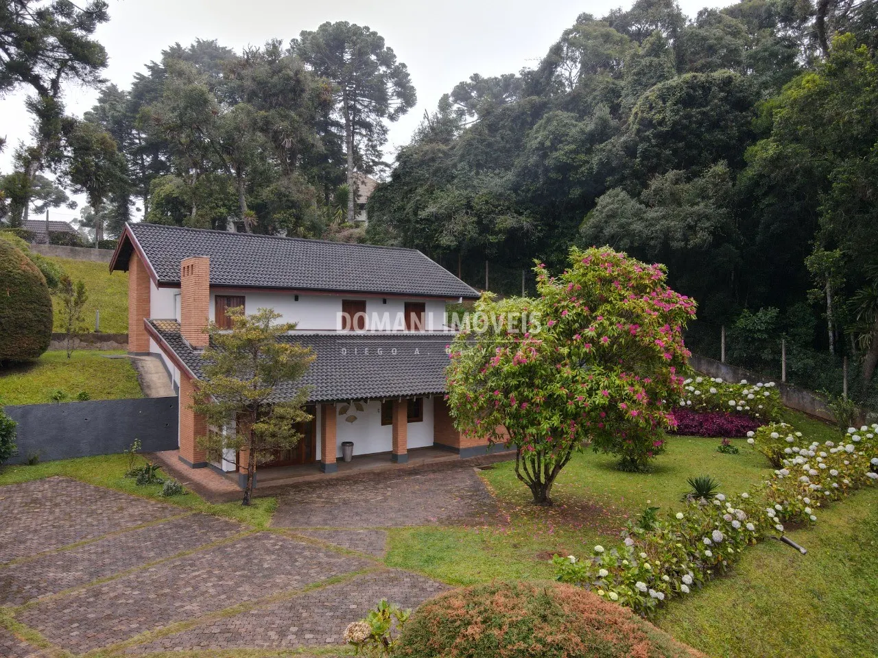 House for sale of 1,170 m² in Campos do Jordão, SP, Brazil