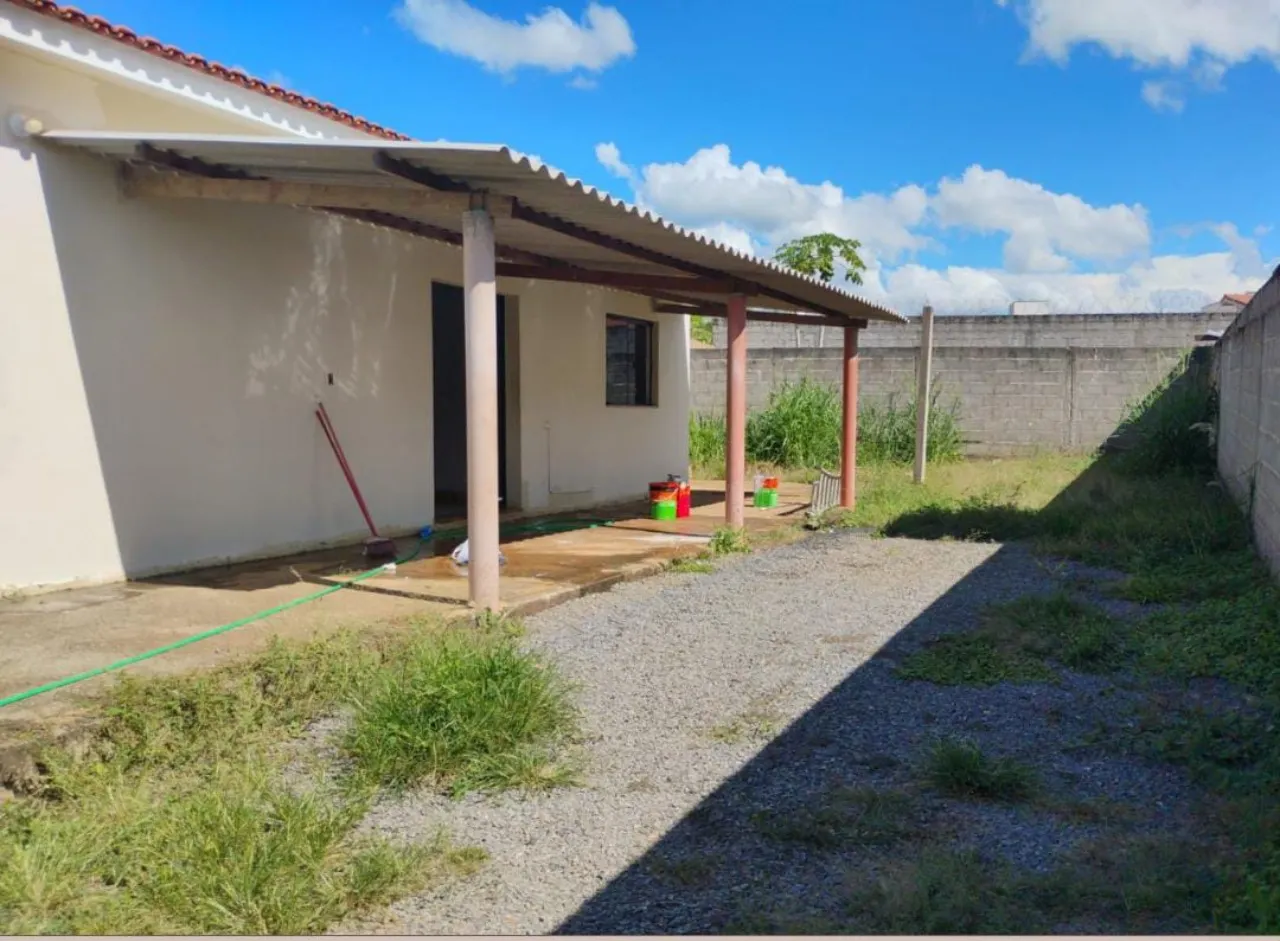 Casa à venda de 400 m² em Japaraíba, MG, Brasil