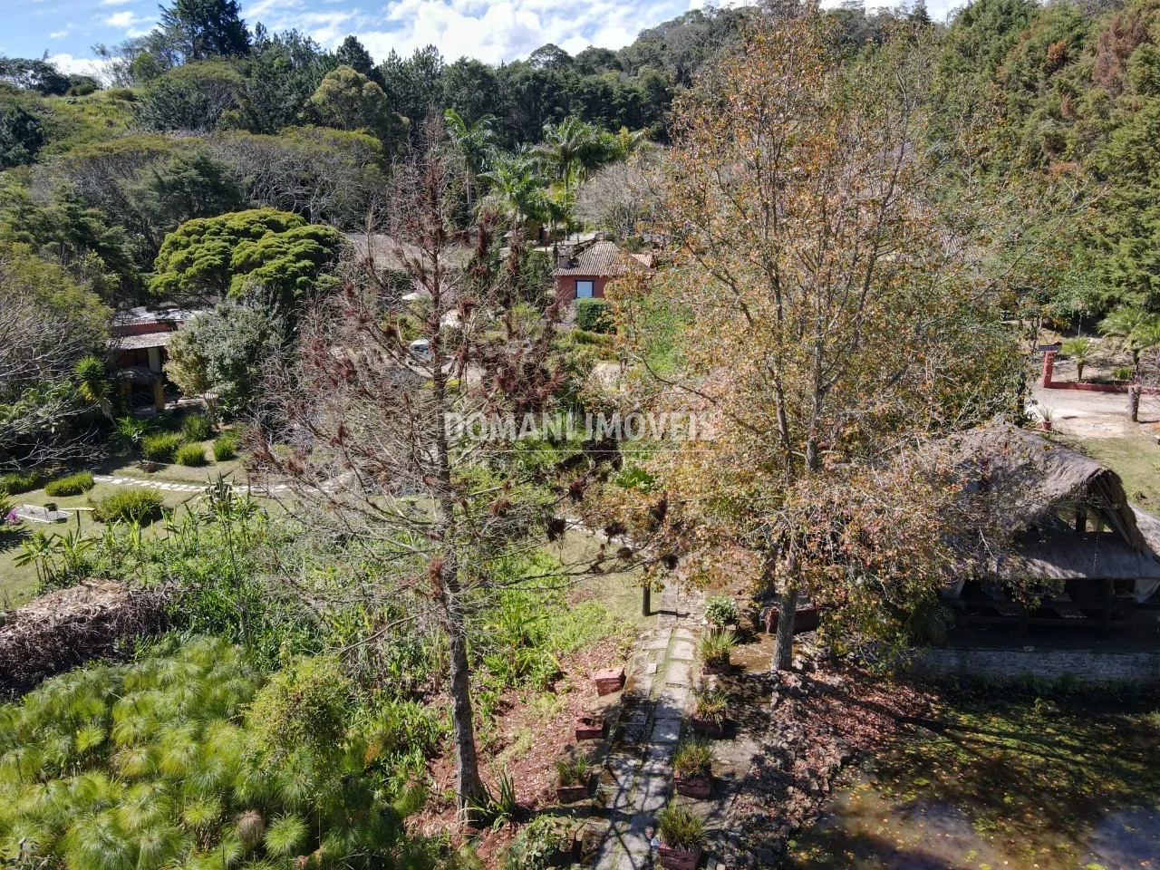 Pousada à venda de 2 ha em Santo Antônio do Pinhal, SP, Brasil
